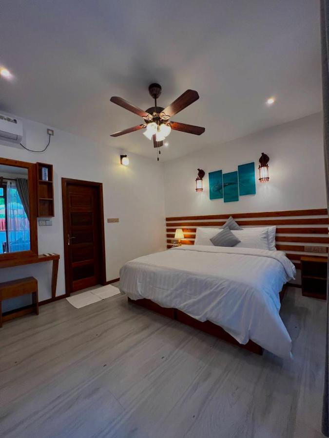 Dhonfalhu Dhigurah Hotel Dhigurah  Exterior photo