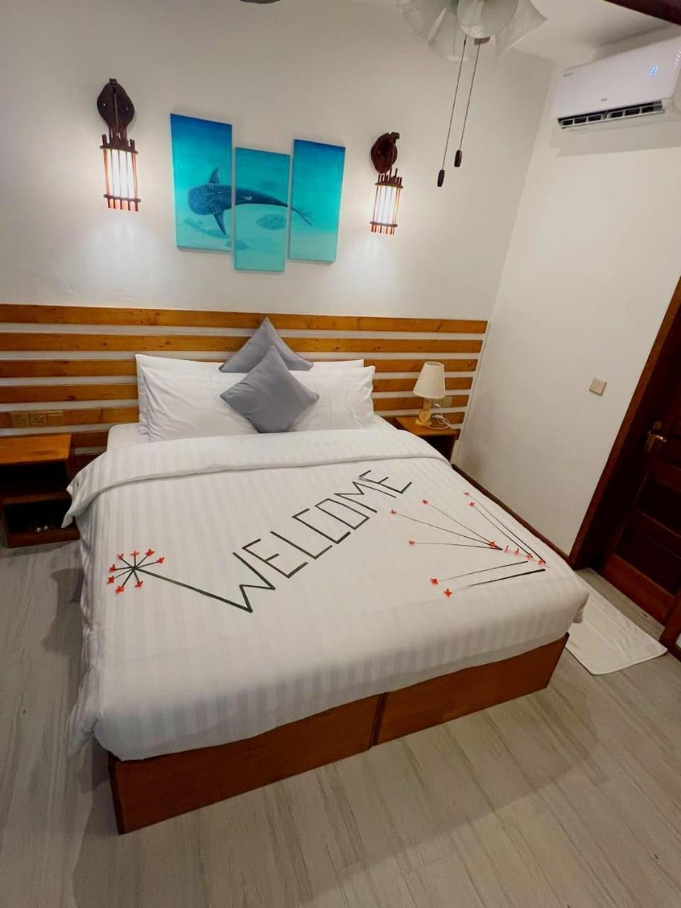 Dhonfalhu Dhigurah Hotel Dhigurah  Exterior photo